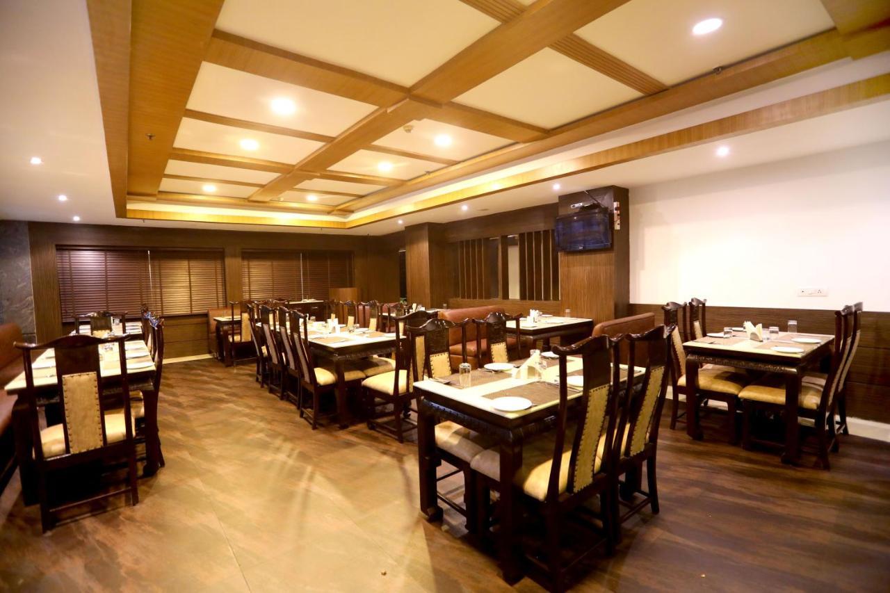Hotel Pitrashish Pride Igi Intl Airport Delhi Buitenkant foto