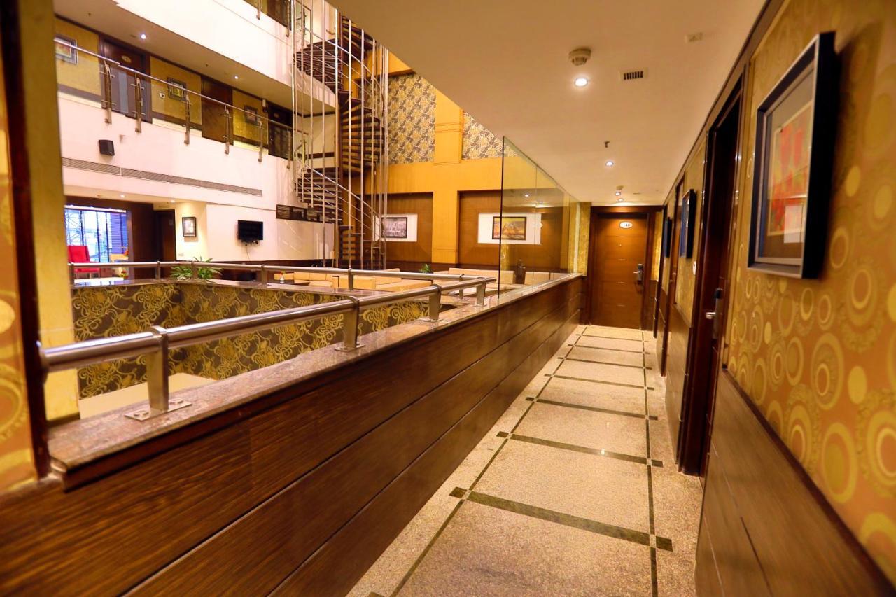 Hotel Pitrashish Pride Igi Intl Airport Delhi Buitenkant foto