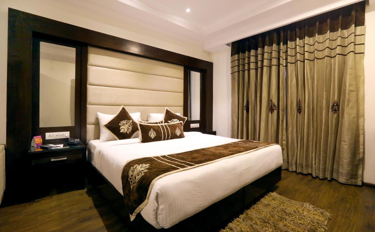 Hotel Pitrashish Pride Igi Intl Airport Delhi Buitenkant foto
