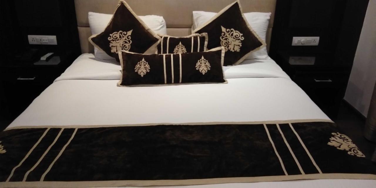 Hotel Pitrashish Pride Igi Intl Airport Delhi Buitenkant foto